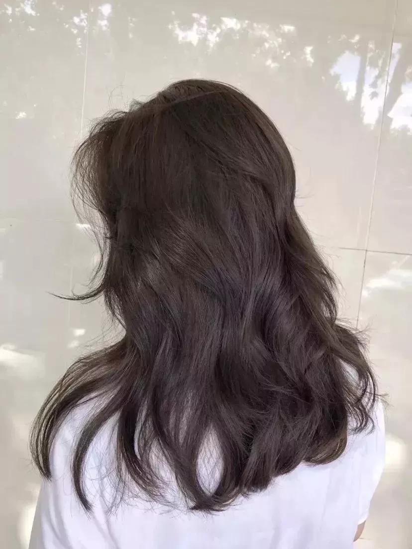 最新款头发颜色,时尚潮流与个人立场的交融探讨