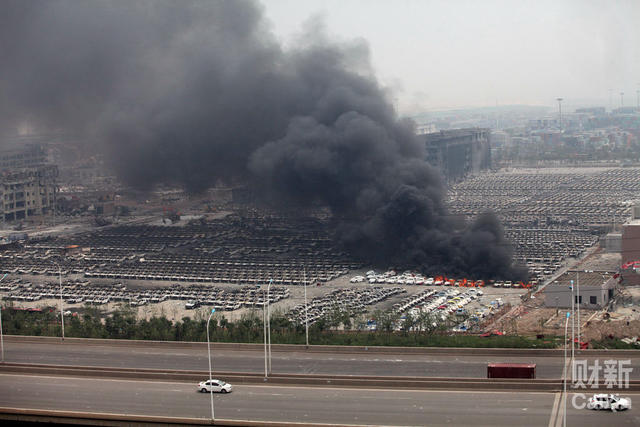 天津港火灾最新动态分析,最新消息及初步评估报告