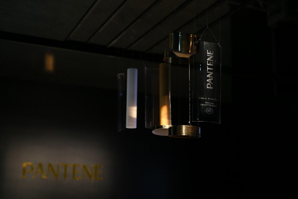 潘婷最新款发型，光彩照人秀发魅力无限💖