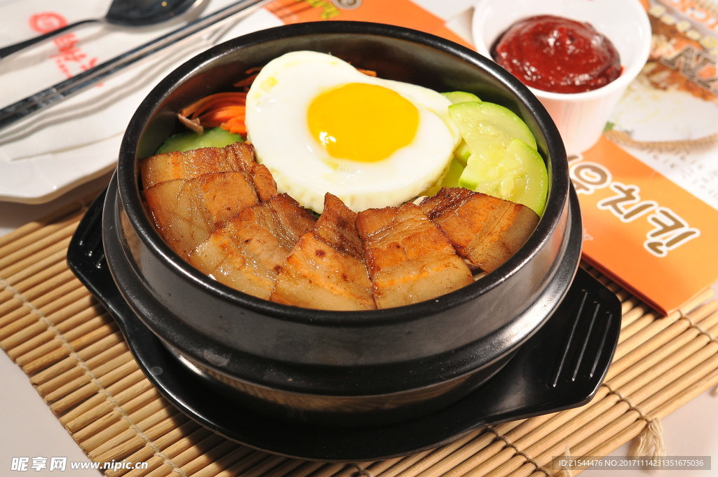 最新石锅菜图片，烹饪启示与自我成长的鼓舞力量