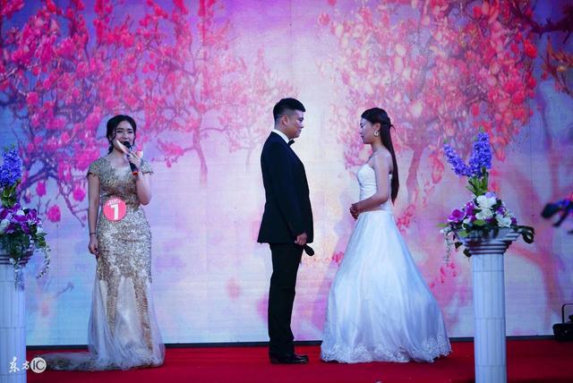 时代情缘的浪漫交响,最新婚礼主持台词精选