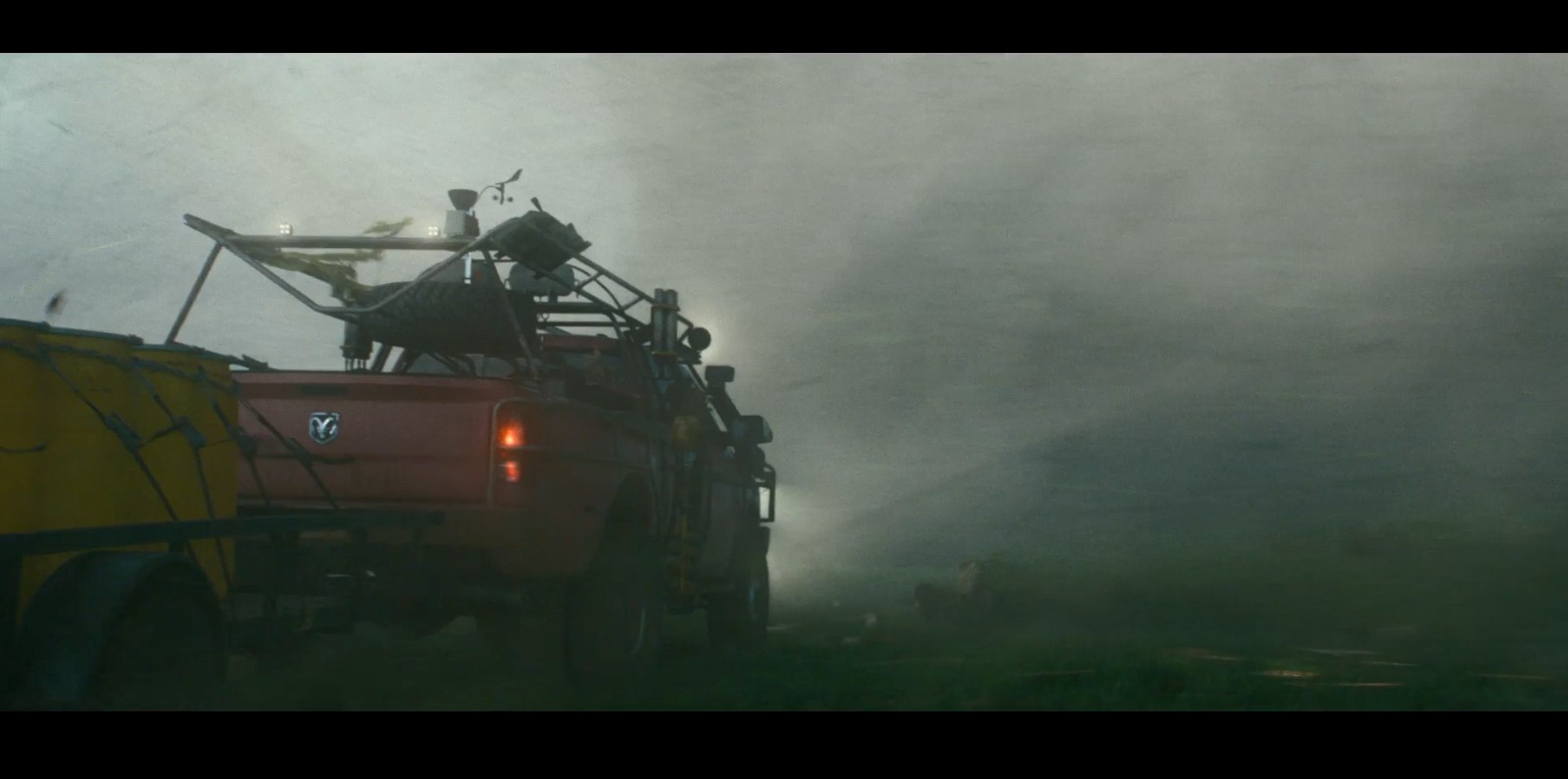 聚焦三大要点，探讨灾难电影的魅力与挑战——最新灾难片回顾与展望（2016年）