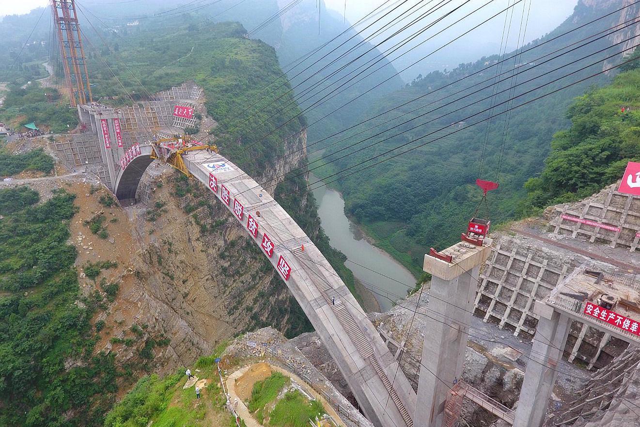 鸡鸣三省大桥最新动态,科技巨作展现新时代的桥梁魅力