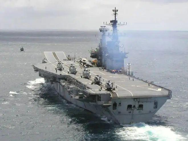 印度国产航母最新动态与巷弄神秘小店探秘揭秘