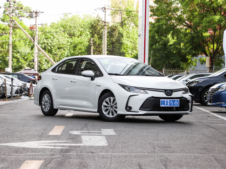 全新丰田卡罗拉最新价格揭秘，友情、家庭与爱的日常故事之旅