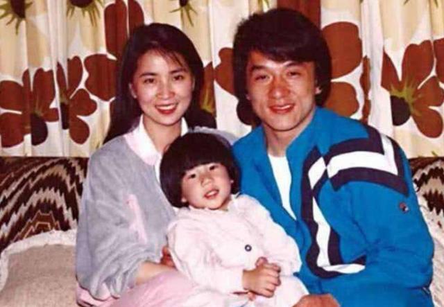 成龙女儿最新消息,自然美景中的心灵探索之旅