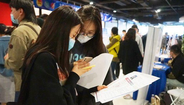 乌鲁木齐爱家超市最新招工信息揭秘,小巷中的隐藏宝藏等你来探索!