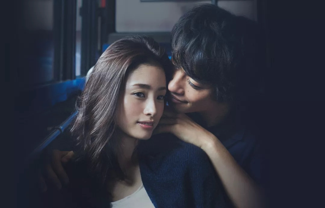 郑伊健最新电影机器人，铁汉温情日常之旅