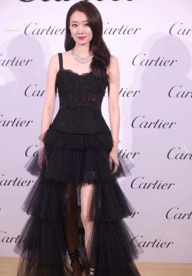 娱乐圈最新情侣公布,爱情在星光熠熠中绽放