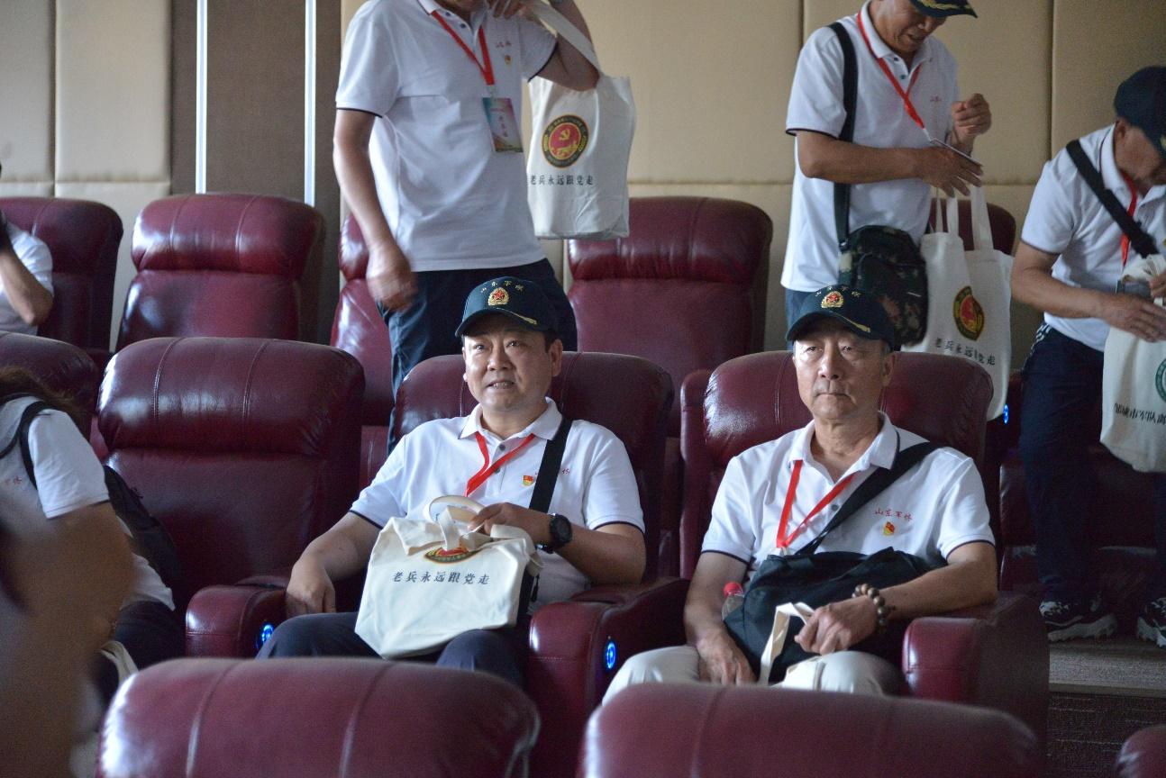 最新军人婚礼主持词详解,荣耀与爱情的结合