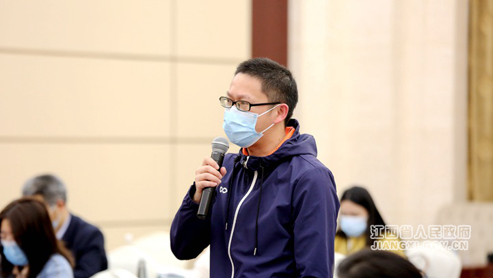 4949精准澳门彩论坛,社会责任法案实施_SRY79.564环境版