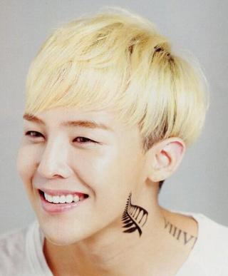 权志龙最新绿色发型，科技与时尚的绝佳融合