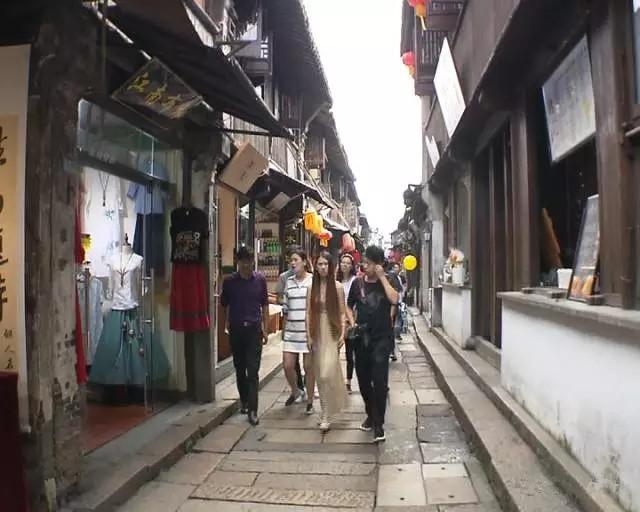 钟顺虎与小巷深处的独特风味