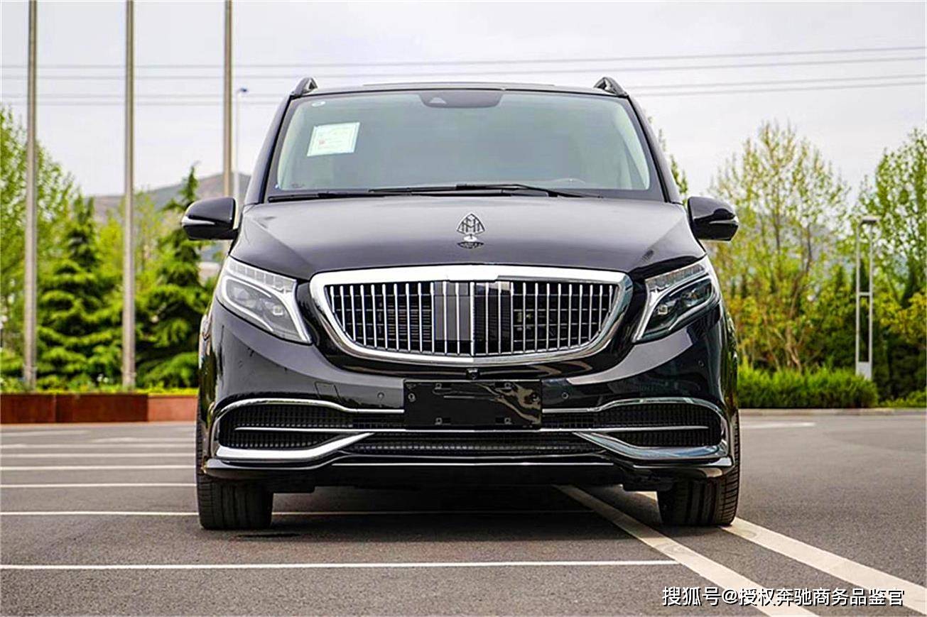 迈巴赫车，价格、图片及传奇地位一览