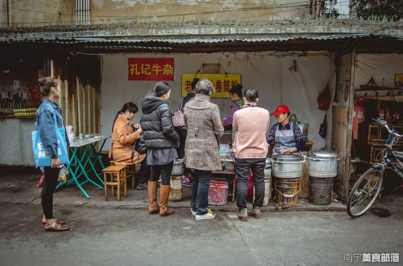 最新肺炎报道与巷弄深处的独特小店探秘